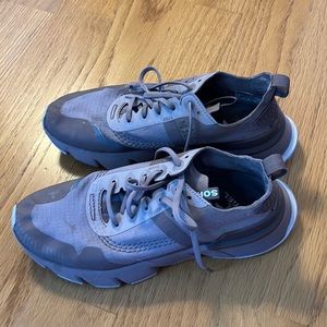 Sorel Kinetic rush sneakers in mauve size 6.5